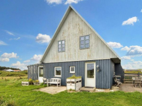 6 person holiday home in Harbo re